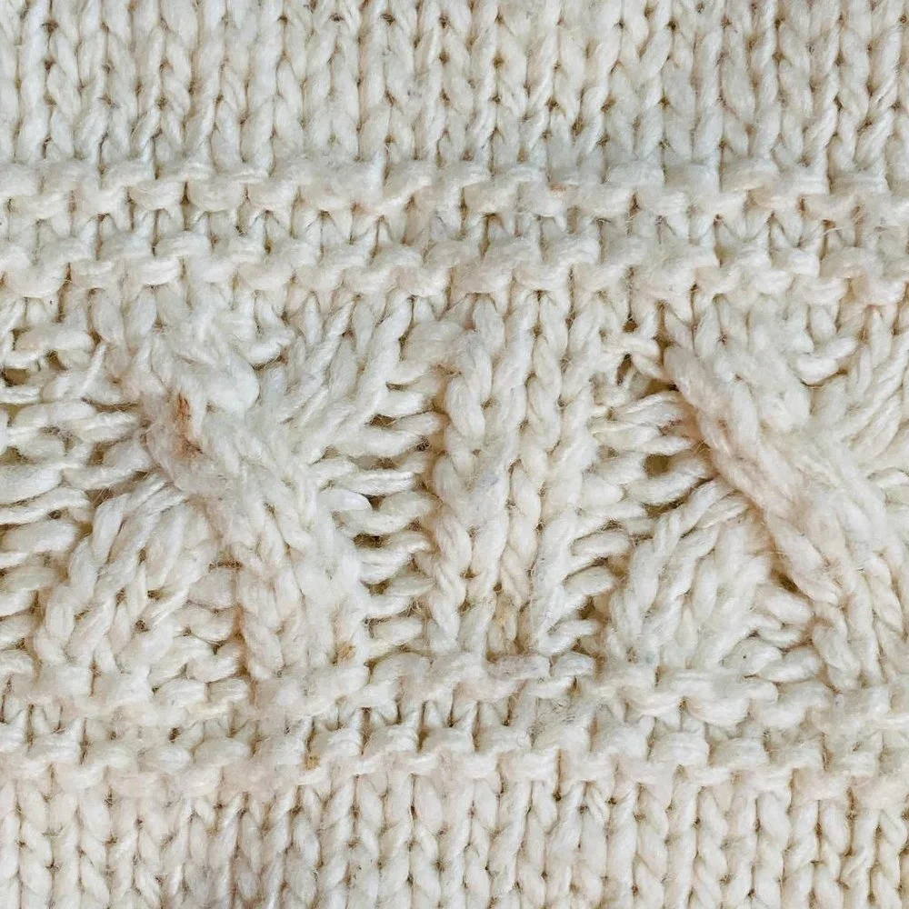 American Eagle Outfitters Sweater Womens XS Fisherman Cable Knit‎ Pullover